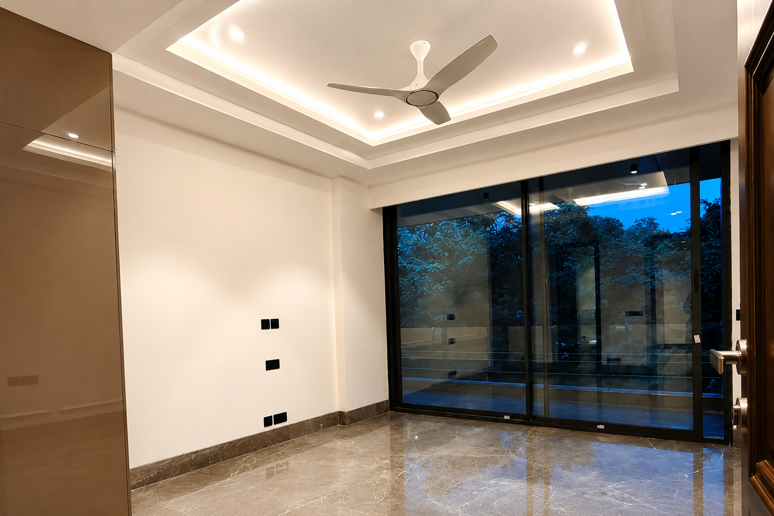 Sushant lok 1 300 sqyard