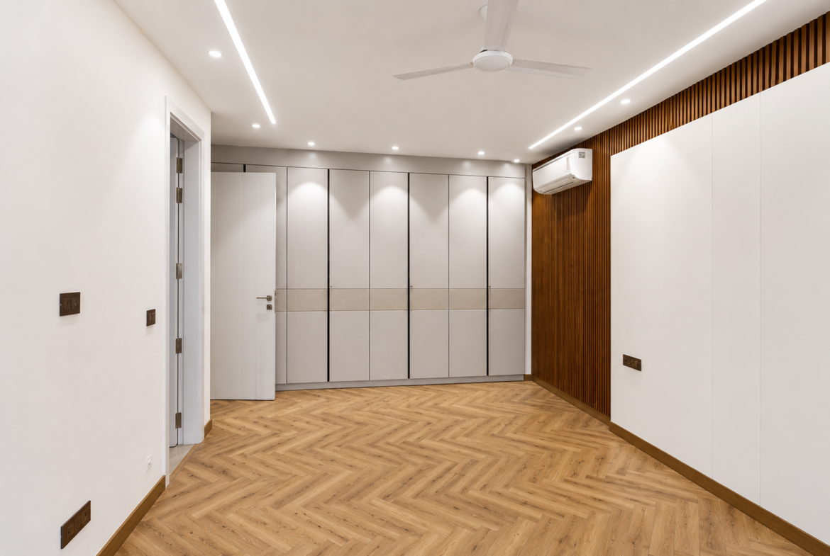 Sushant lok 215 sq yard